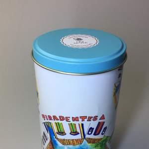 Lata Tiradentes Vermelha 9,9 x 17,6 cm - Tiradentes