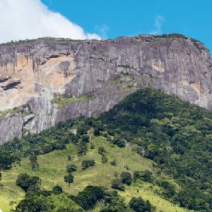 Lata Campos Pedra do Baú 16,5x6,6 cm - Campos do Jordão Novas
